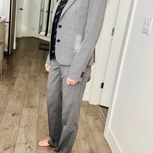 Club Monaco Suit - Italian Tropical Wool Size 4-6